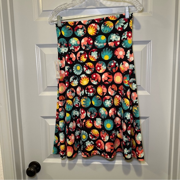 NWT LuLaRoe Multicolor Floral Print Azure Skirt size Small - Picture 8 of 9